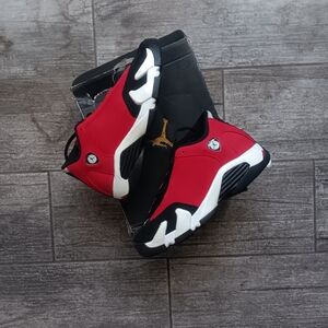 Jordan 14 Retro Gym Red Toro (GS)